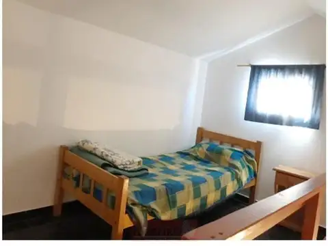 TRIPLEX 5 AMBIENTES EN LAS TONINAS