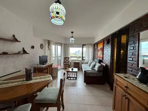 Costanera e/125 y 126