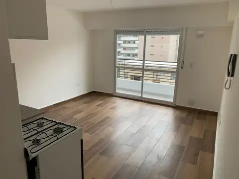 Mendoza 1800, Piso 4