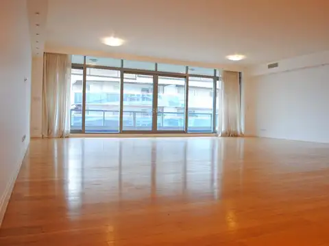 Departamento en Alquiler de 4 ambientes
