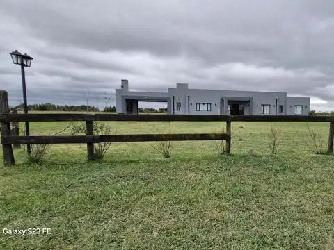 Casa en Alquiler de 4 dormitorios