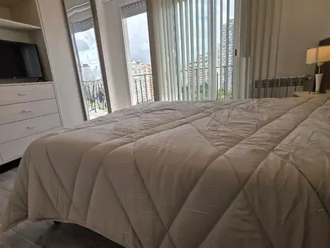 RESERVADO - Departamento 3 ambientes reciclado con balcón y vista a Plaza Colón - Mar del Plata