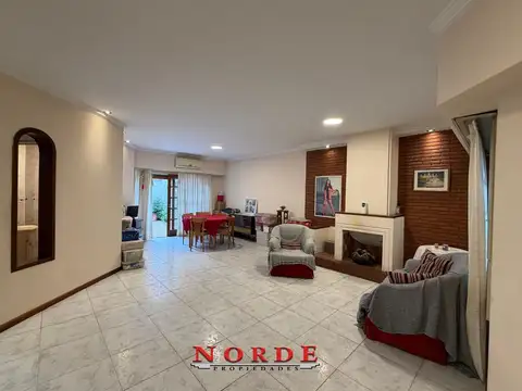 Casa en Venta de 5 dormitorios