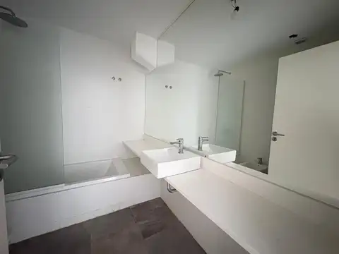 Zarate Chico , Piso 1