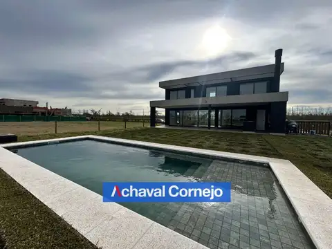 Casa en Venta de 4 dormitorios
