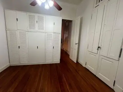 Depto Tipo Casa en Alquiler en Constitucion, USD 1.600