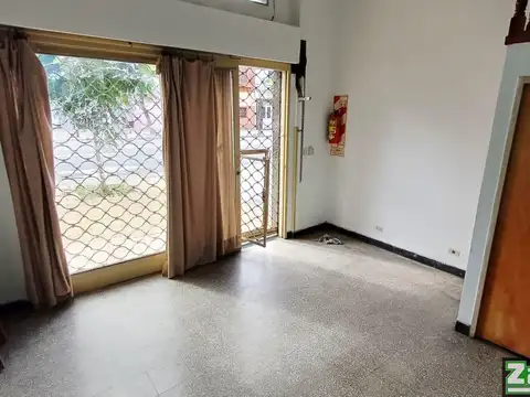 ALQUILER LOCAL 25 M2 BAÑO BAULERA S/AV DARACT MTS JOSE M MORENO-P CHACABUCO