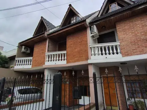 Venta triplex 4 ambientes Ramos Mejia
