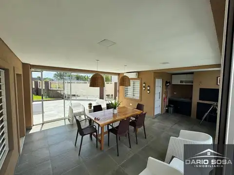 Casa en Venta en Belen de Escobar, USD 145.000