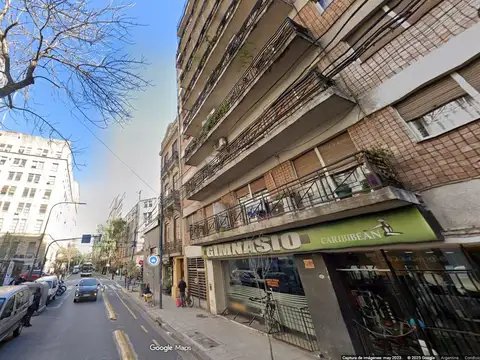 Presidente José Evaristo Uriburu 1000, Piso 2