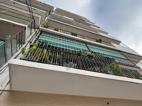 Monoambiente Cocina Separada - Luminoso - Frente Est. Flores