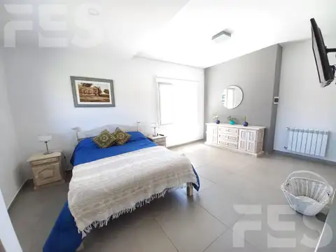 Casa en alquiler 4 ambientes Pinamar a metros del mar