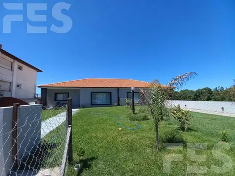 Casa en Alquiler Temporal en Pinamar, USD 5.000