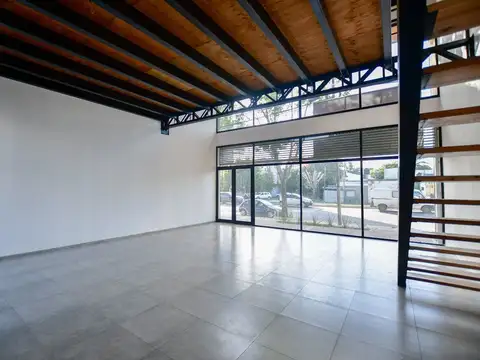 Local en Alquiler 1 año
