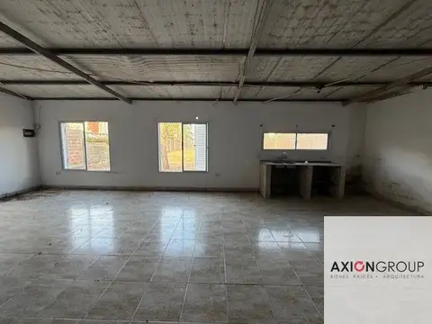 OPORTUNIDAD VENTA DE CASA CON LOTE AMPLIO