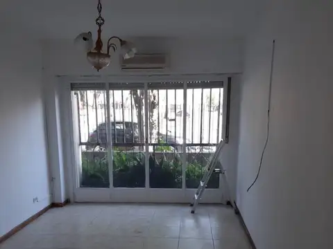 Depto Tipo Casa en Venta 35 años