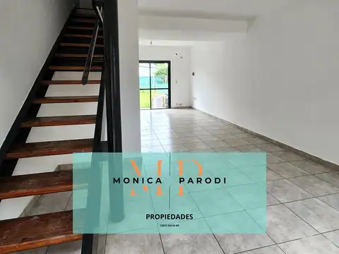 Casa 3 ambientes con 1 baño