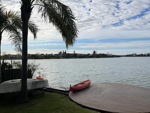 Casa en Venta al Este