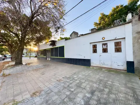 Casa 6 ambientes con 1 baño