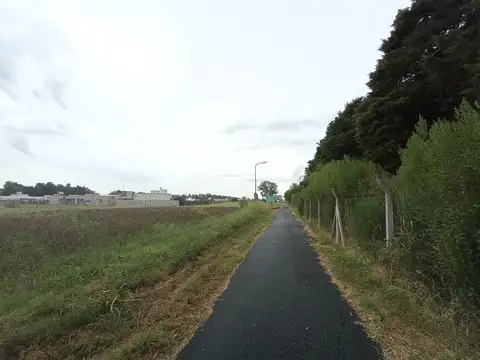 LOTE EN VENTA EN BARRIO LA MARTINA, LUJAN