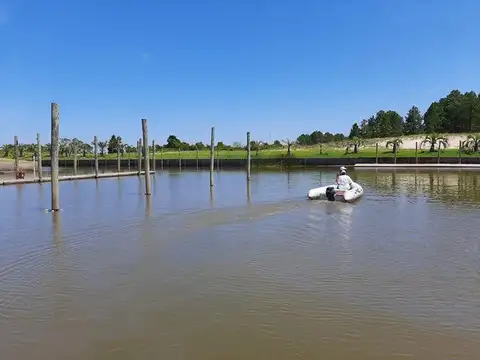 Terreno en Venta 48  mts Fondo