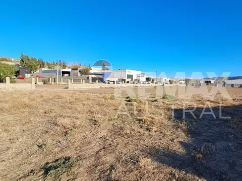 Terreno en Barrio Industrial 5200 m2