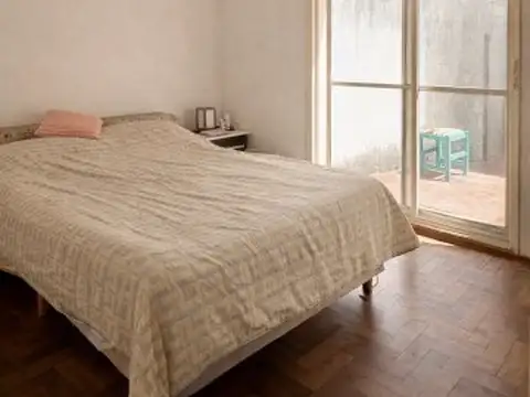 1 Dormitorio con 2 patios. Necochea 1300