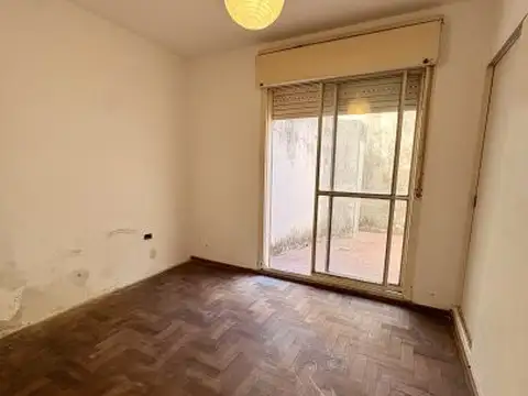1 Dormitorio con 2 patios. Necochea 1300