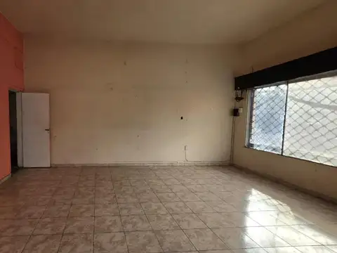 Local en Venta Via Pública