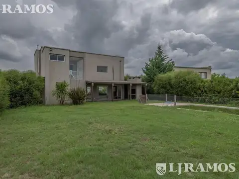 Casa - El Canton - Puerto - 4 AMBIENTES