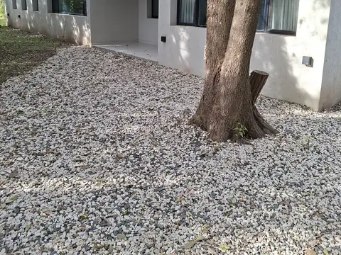 Casa 5 ambientes con 4 baños
