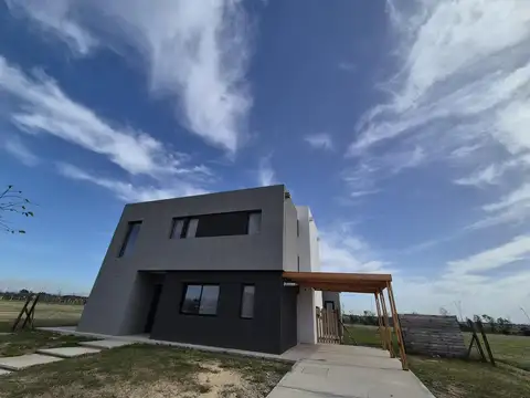 Casa en Venta en Puertos - Barrio Nativas, USD 370.000
