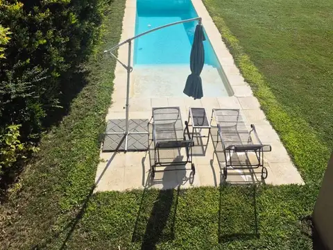 Casa en Venta con 4 cocheras