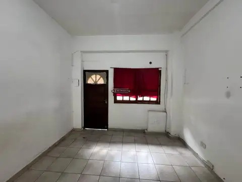 Depto Tipo Casa en Venta en Merlo, USD 35.000