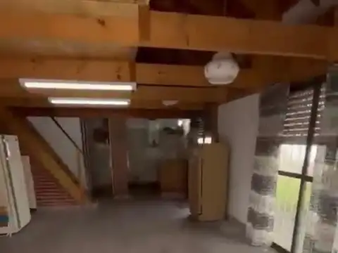 CASA CON EXCELENTE UBICACION OPORTUNIDAD 