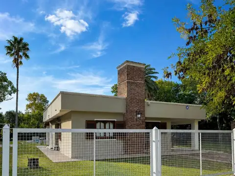 Quinta en Venta en San Nicolas de los Arroyos, USD 155.000