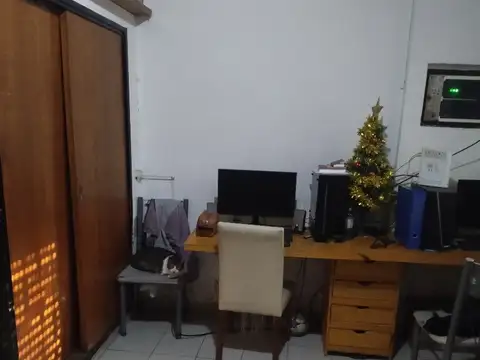 Galpon en Alquiler 22  mts Fondo