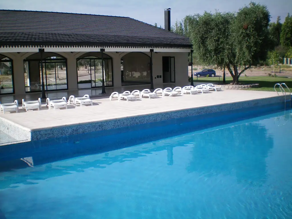 Áreas comunes piscina, gimnasio, club-house, juegos en La Barraca