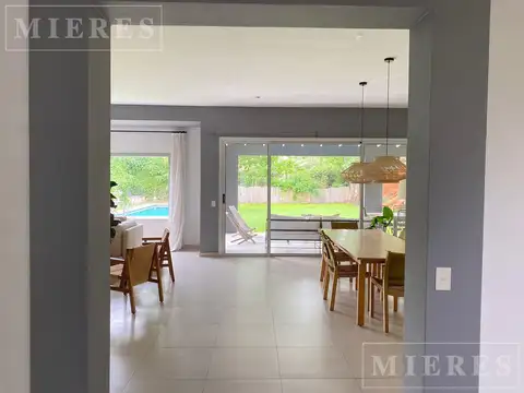 Casa en Alquiler al Este