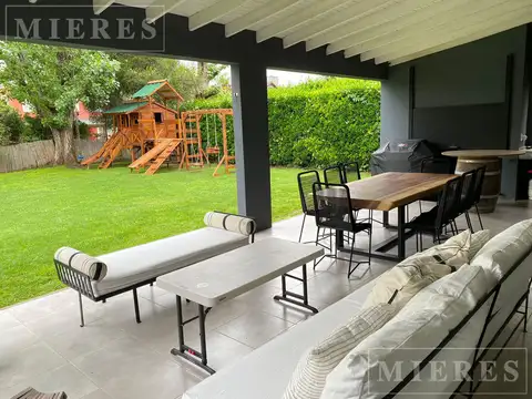 Casa en Alquiler de 4 dormitorios