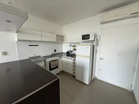 Departamento en Alquiler en Chacarita, $ 700.000