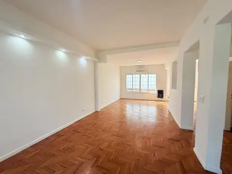 Depto Tipo Casa en Alquiler de 2 dormitorios