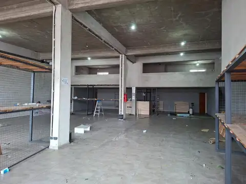 Local en Alquiler en Moron Norte, $ 4.500.000