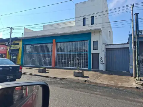 Av Juan Manuel De Rosas 331