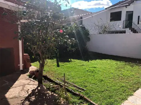 Casa en Alquiler en Olivos, $ 1.800.000