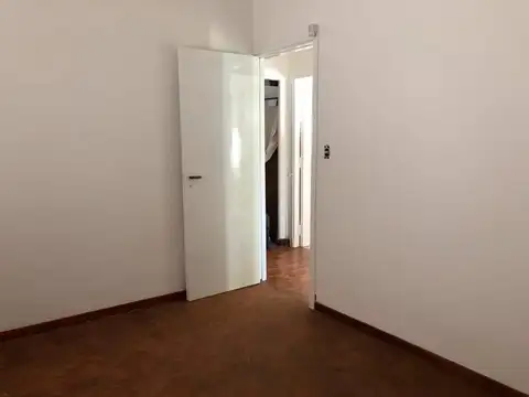Casa en Alquiler 79 años