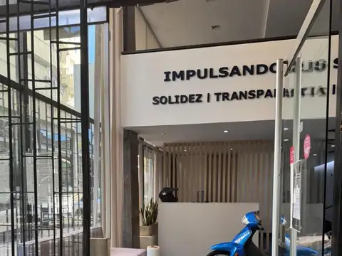 GRAN LOCAL A LA VENTA ! 368 MTS2-CENTRO-EXCELENTE UBICACION