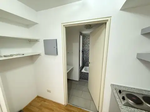 OFICINA en ALQUILER - 70MTS2 - en Nuñez con COCHERA FIJA DESCUBIERTA