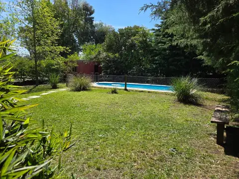 Alquiler temporario casa de 3 ambientes con pileta en Parque Sakura. Exaltacion de la Cruz
