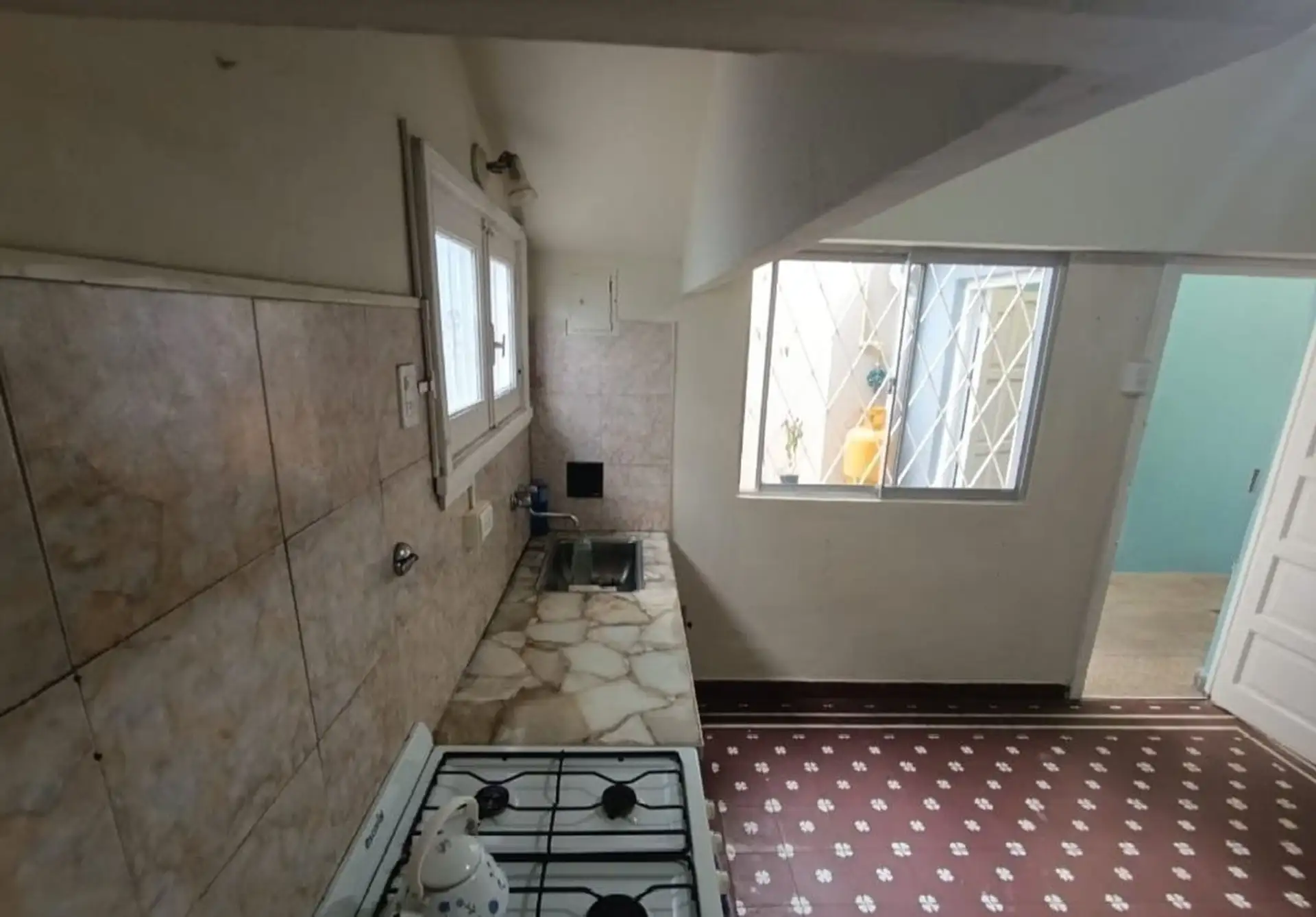 Venta Ph 3 ambientes en Nueva Pompeya con Patio